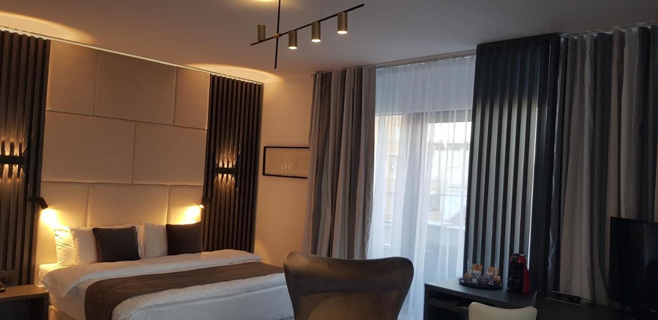 Hotel Unique Boutique 4*